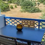 Olhos De Agua Ii דירה