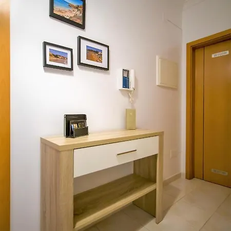 Olhos De Agua Ii アパート *